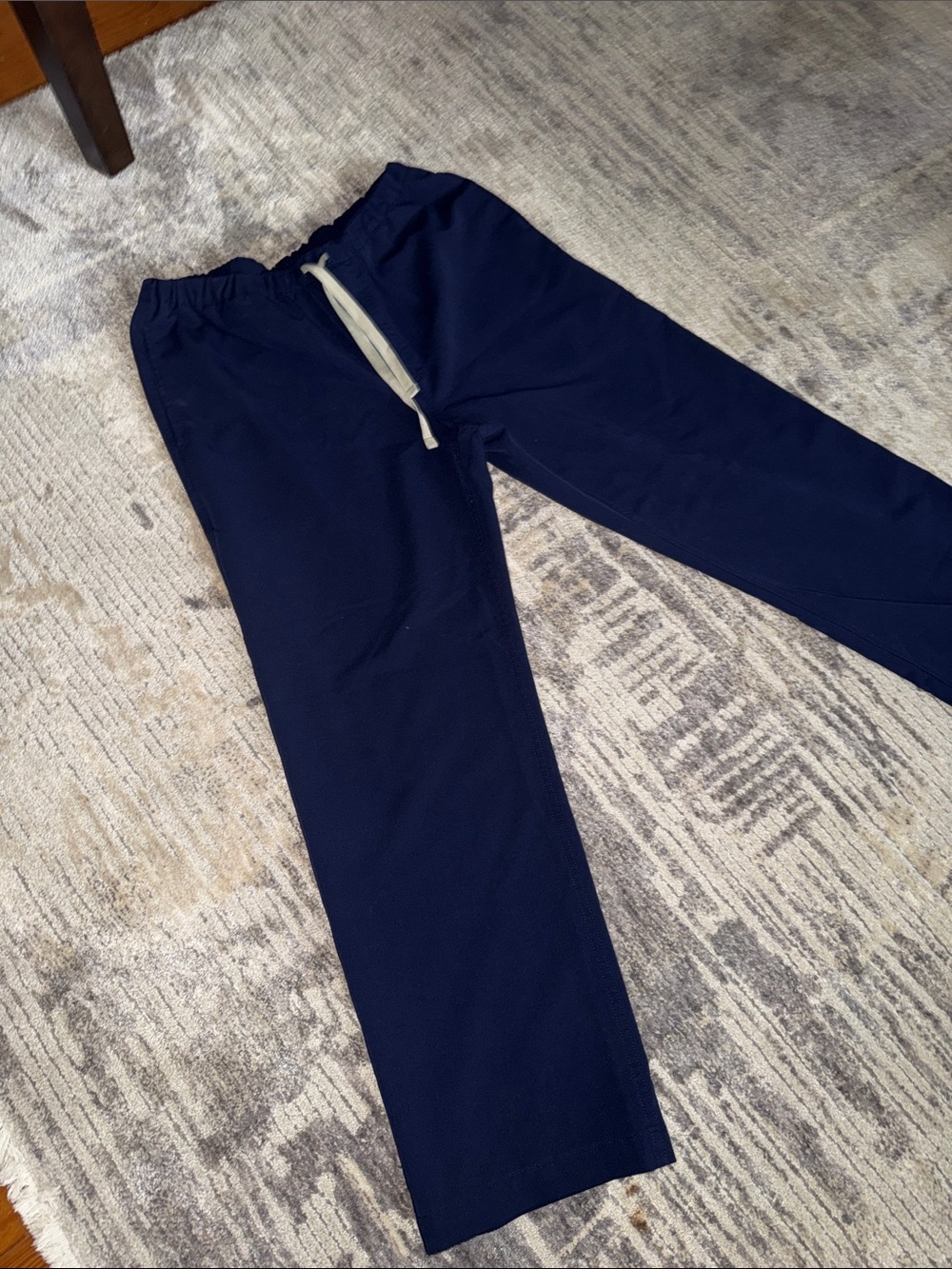 Figs Women’s Navy Scrub Top and Jogger Pants with Cream Drawstrings - Technical - Picture 14 of 16